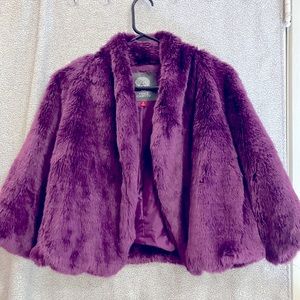 Vince Camuto  faux fur purple shrug jacket size M